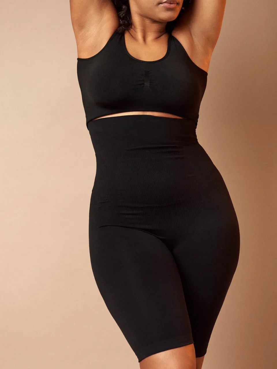Zizzi high waist corrigerende short zwart, foto 4