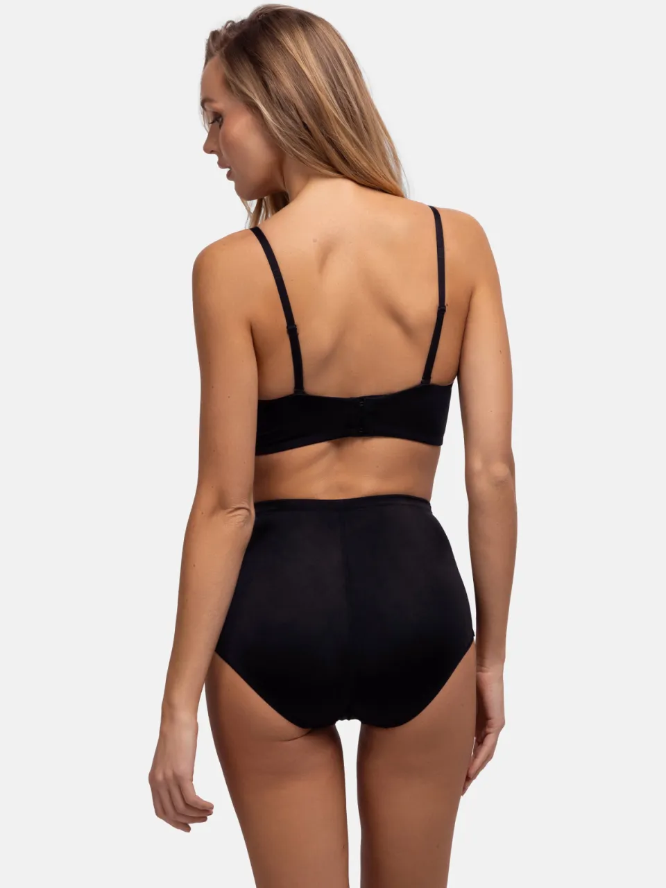 Dorina Sublime Sculpt voorgevormde T-shirt-bh met beugel zwart, foto 4