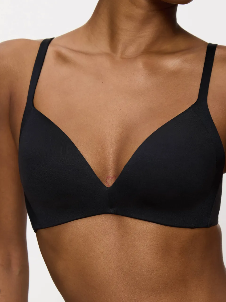 Triumph Body Make-Up Soft Touch voorgevormde bh zonder beugel zwart, foto 6