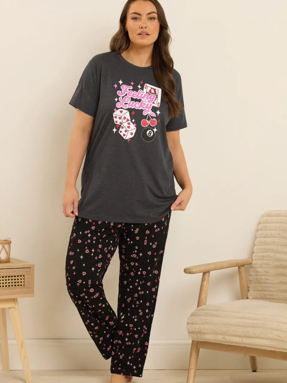 Yours Grey 'Feeling Lucky' Slogan Wijde Pijpen Pyjama Set-60, foto 3