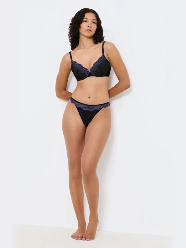 Triumph Comfort Glam string zwart Zwart/blauw