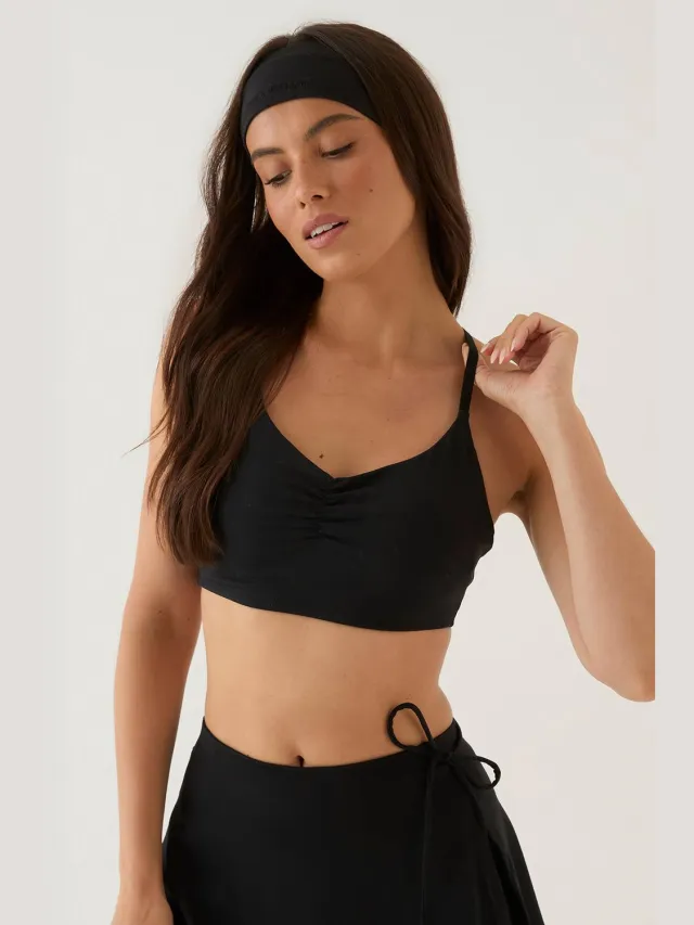DSGN Studio Dames Dsgn Studio Sculpt Geplooid Voorkant T-rug Sport Bh Zwart