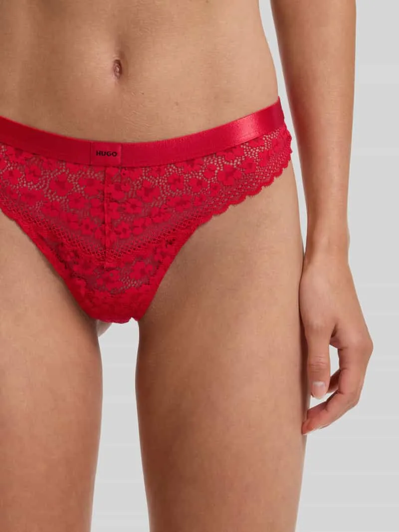 Hugo String met tere kanten voorkant rood, foto 4