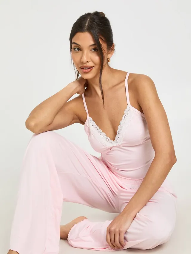 boohoo Dames Jersey Pyjama Set Met Kanten Afwerking Cami & Broek Baby Roze