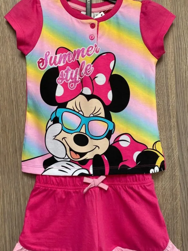 Disney Minnie Mouse short pyjama - kleur fuchsia - in geschenkendoos. Maat 116 cm / 6 jaar Fuchsia multi