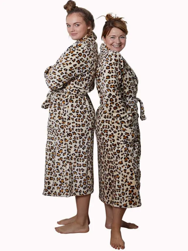 Badrock Badjas panter - dames badjas leopard - fleece badjas dames - tijger badjas beige tinten - Badrock print panter beige