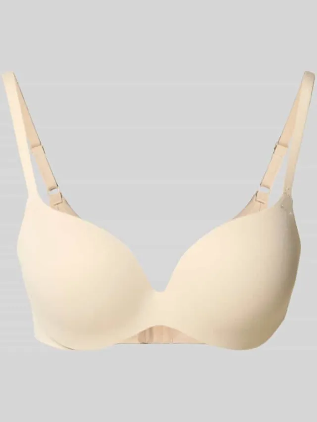 MAGIC Bodyfashion Regular fit Push-up bh met haakjessluiting Ecru