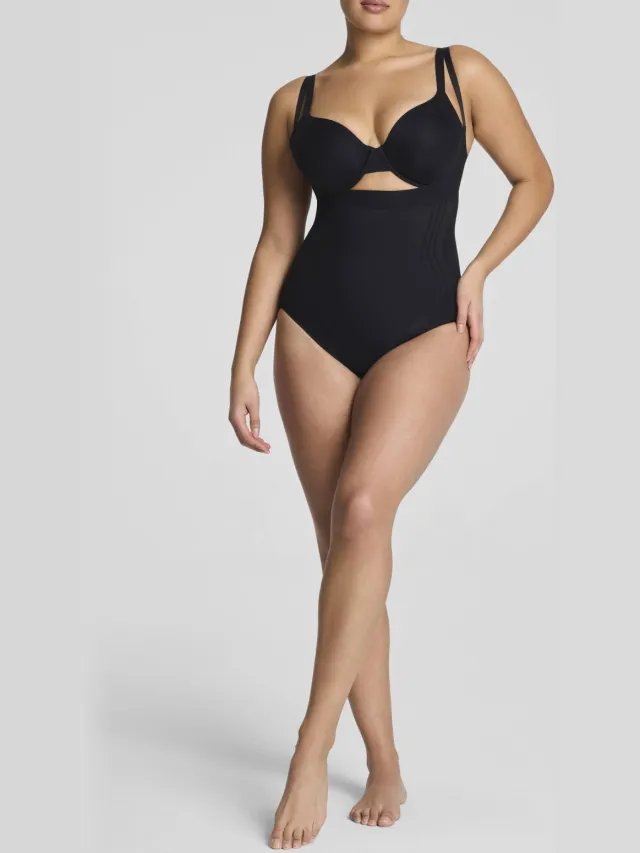 SPANX SPANXsculpt™ GoFigure seamless sterk corrigerende body Open Bust Bodysuit - zwart