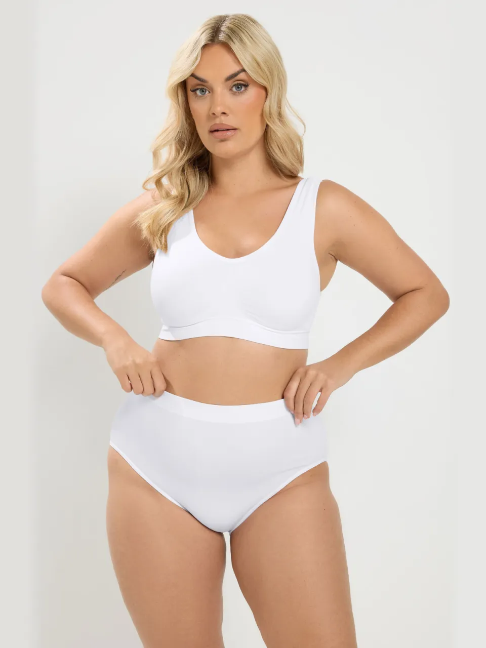 Yours Yourset 2Pack Roze En Witte Naadloze Voorgevormde Bralettessize 42-44, foto 4