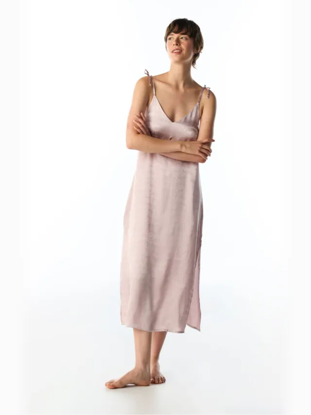 Penti Pastel Dreamy Satin nachtjapon met sloganprint Blush