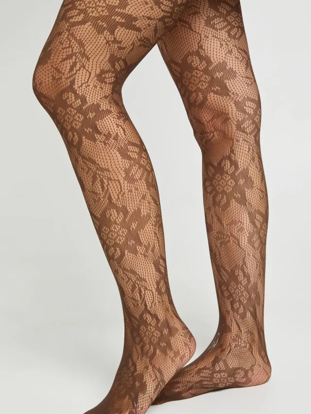 boohoo Dames Natuurkleurige Panty Met Verspreid Bloemenpatroon En Netstructuur Natural