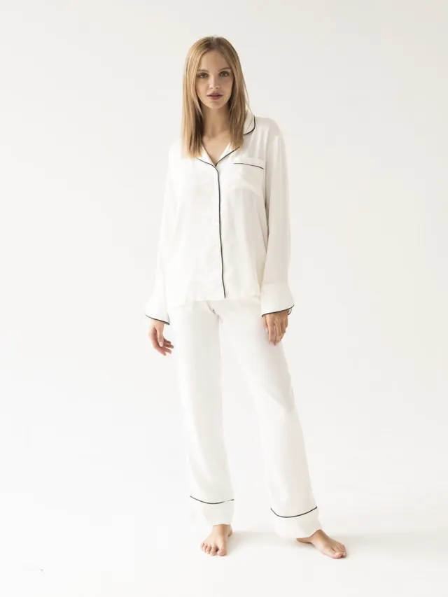 Aruelle Dames pyjama Charlotte-satijn-lange mouwen & broek- zwarte accenten-wit