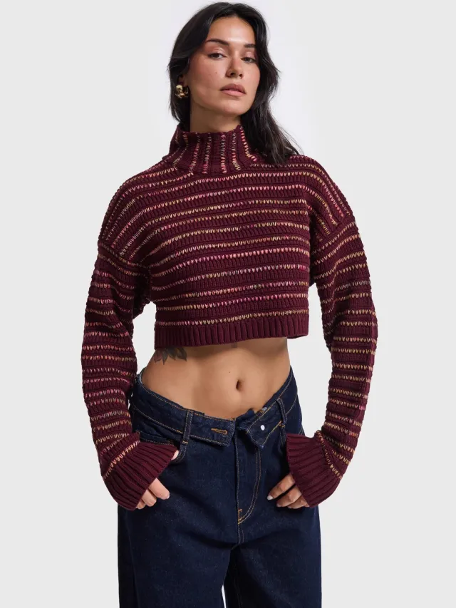 IT'S BASIC CROP CHENILLE SWEATER - BURGUNDY