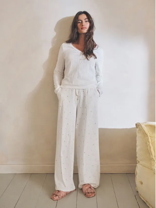 Next Dames - Pointelle pyjama met lange mouwen - Tall - Crème White Tulip