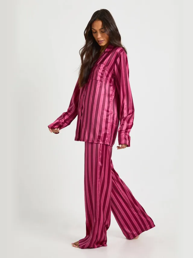 boohoo Dames Tall oversized satijn gestreept overhemd met lange mouwen & broek pyjamaset Donker Roze