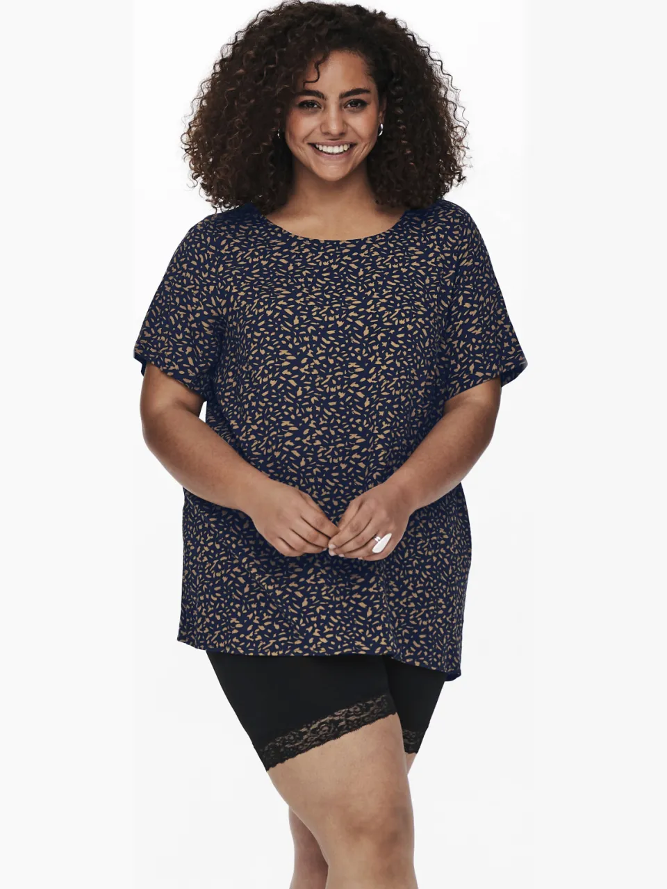 Only Carmakoma CARTIME biker short zwart