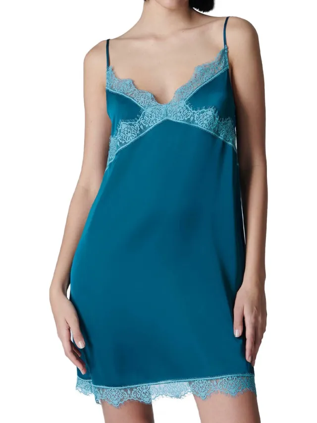 Simone Pérèle Simone Perele Dames nachthemd Satin Secrets cyan blauw