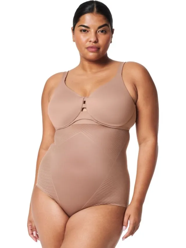 Spanx SPANXshape™ Invisible High-Waisted Brief - Kleur Cafe au Lait (donkere huidskleur)