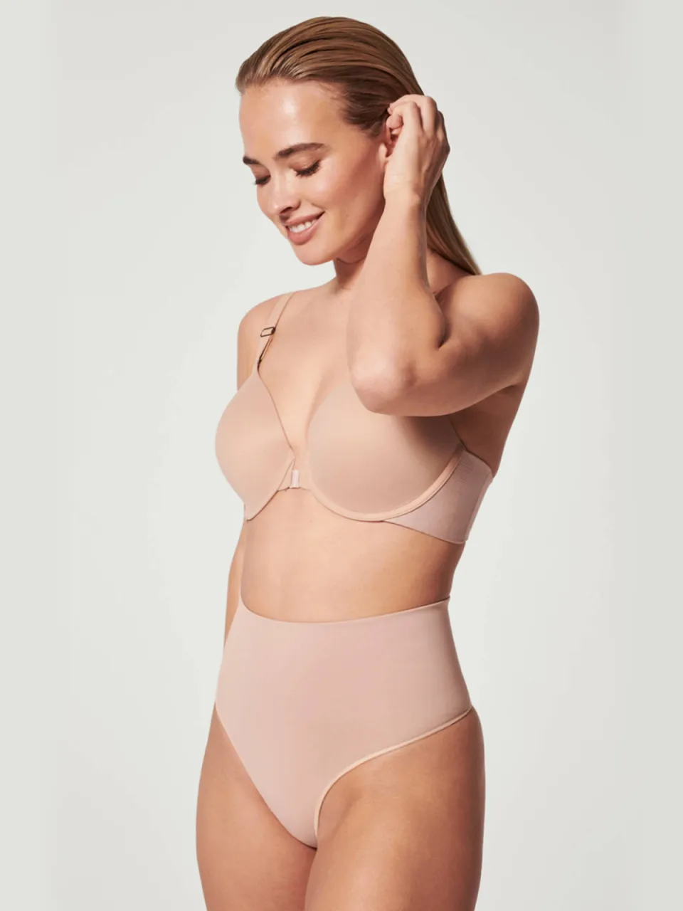 Spanx SPANXshape™ ExtraOrdinary seamless medium corrigerende string lichtbeige, foto 3