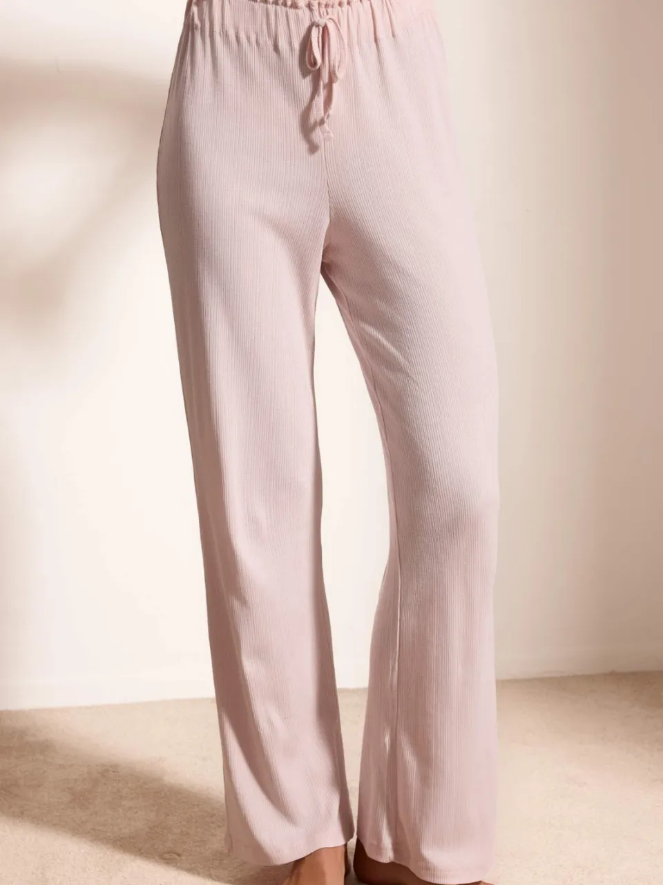 Trendyol TRENDYOLMİLLA Dames Roze Effen Lang Loungewear Regular fit Pyjama- Sets, foto 2