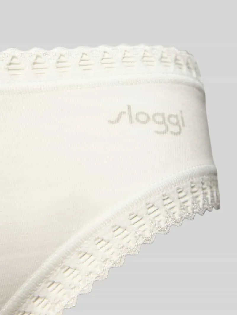 Sloggi Slip met gehaakt kant, model 'GO Crush' in een set van 3 stuks offwhite, foto 2