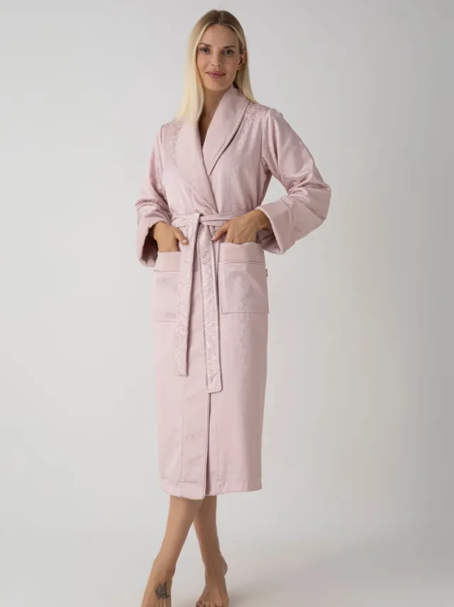 A Sense of Love Luxw Dames Silk Badjas Audrey / Poeder /