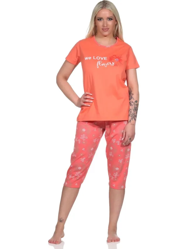 Normann Damespyjama met korte mouwen en capri broek in Floral Optics apricot