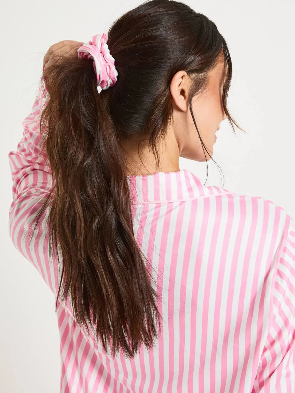 boohoo Dames Tall Snoepstreep Lange Mouw Shirt & Broek 3-Delige Pyjama Set roze, foto 4
