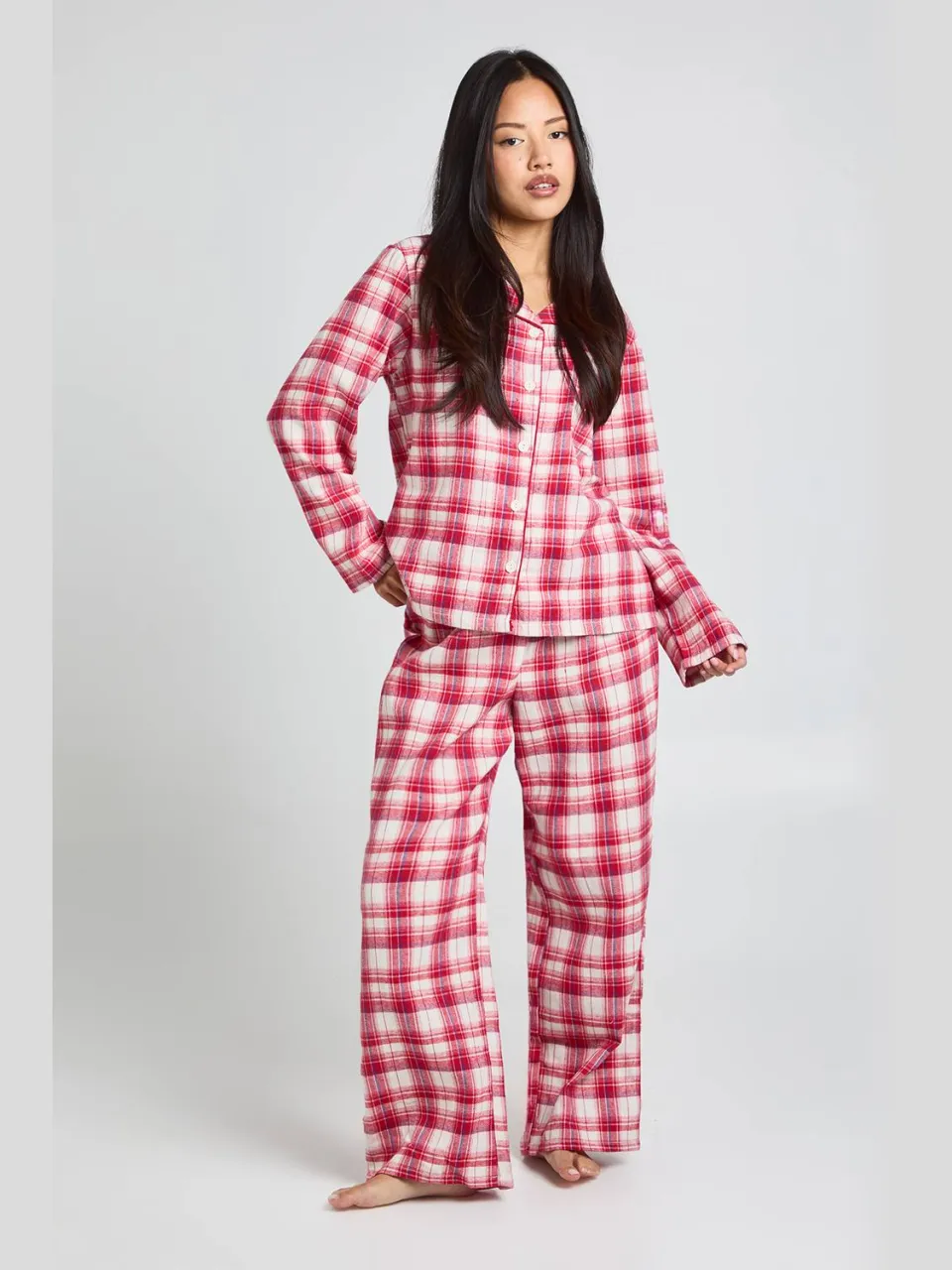 boohoo Dames Petite Geborsteld Geruit Langmouwhemd & Broek Pyjama Set rood, foto 3