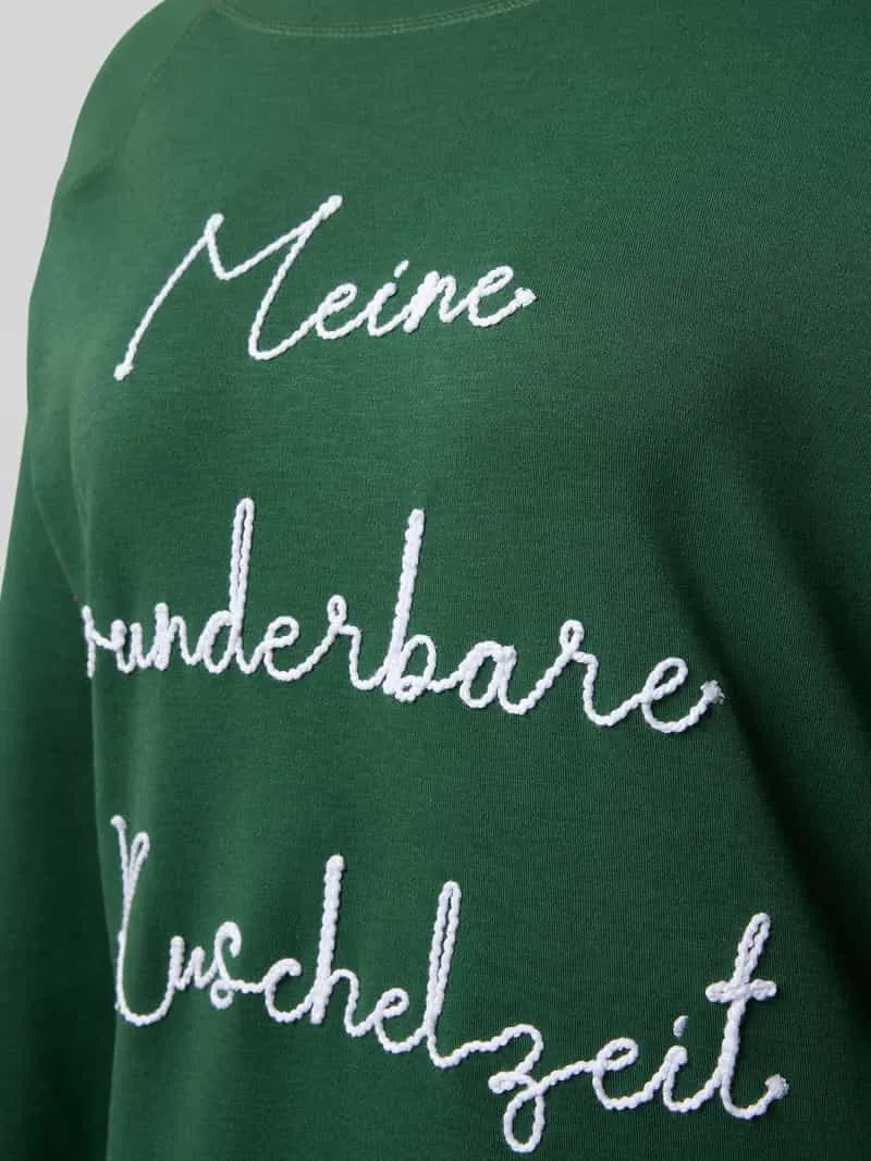 LOUIS & LOUISA Regular fit nachthemd met statementstitching, model 'Kuschelig' groen, foto 2