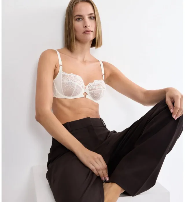 Triumph BH Wild Gardenia Florale W Balconnet BH met Comfort Wire - Zachte Lyocell - Ecru - 85-100 D White