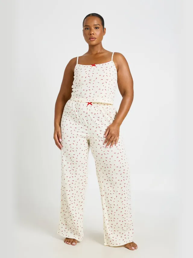 boohoo Dames Plus Kersen Pointelle Hemdje En Broek Pyjama Set Wit