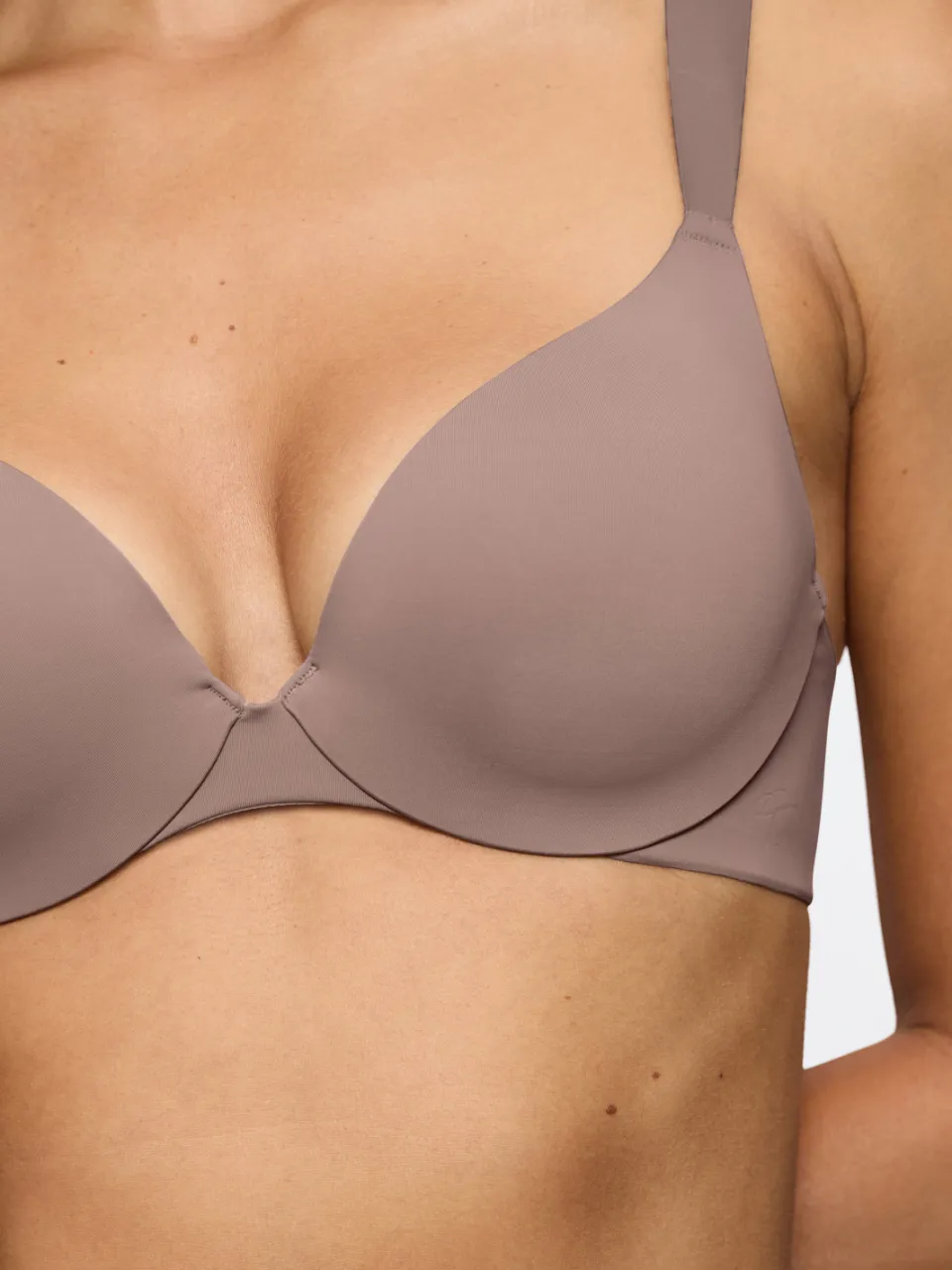 Triumph Body Make-Up Illusion T-shirt-bh bruin, foto 6