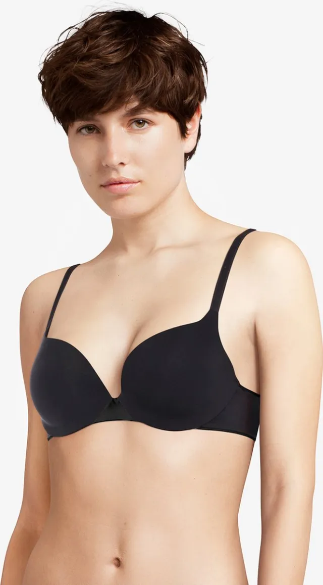 Chantelle Push up BH - Essential Extra - Maximizer push up bh - T-shirt bh - Schijnt niet door - 75C - Zwart