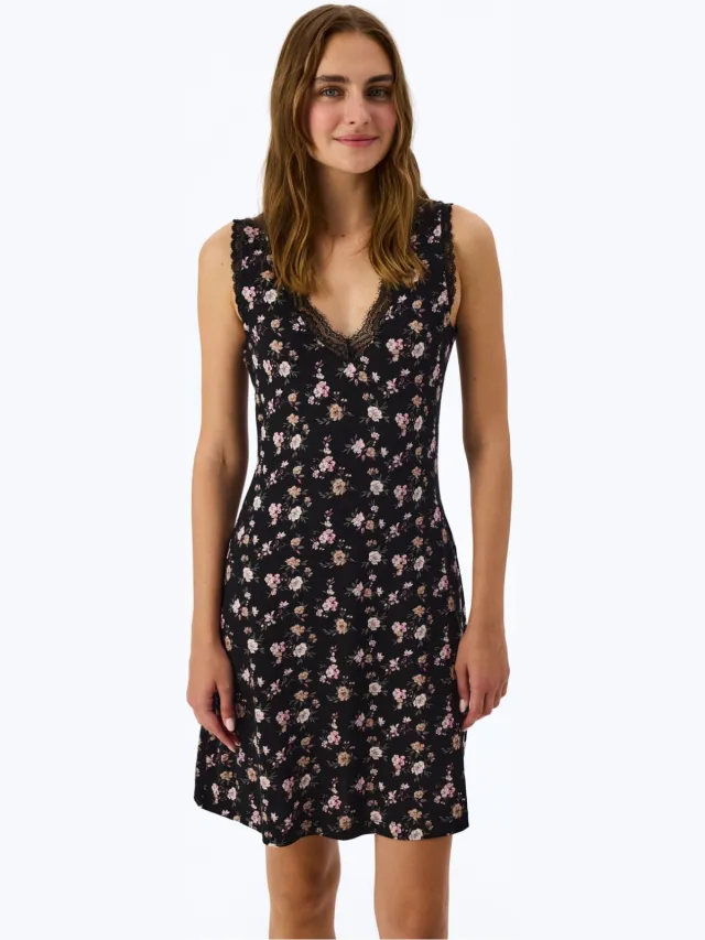 Penti Floral Dream Nachtjurk Veelkleurig
