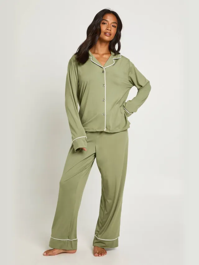 boohoo Dames Petite Piping-detail langmouwenhemd & broek pyjamaset Verstandig