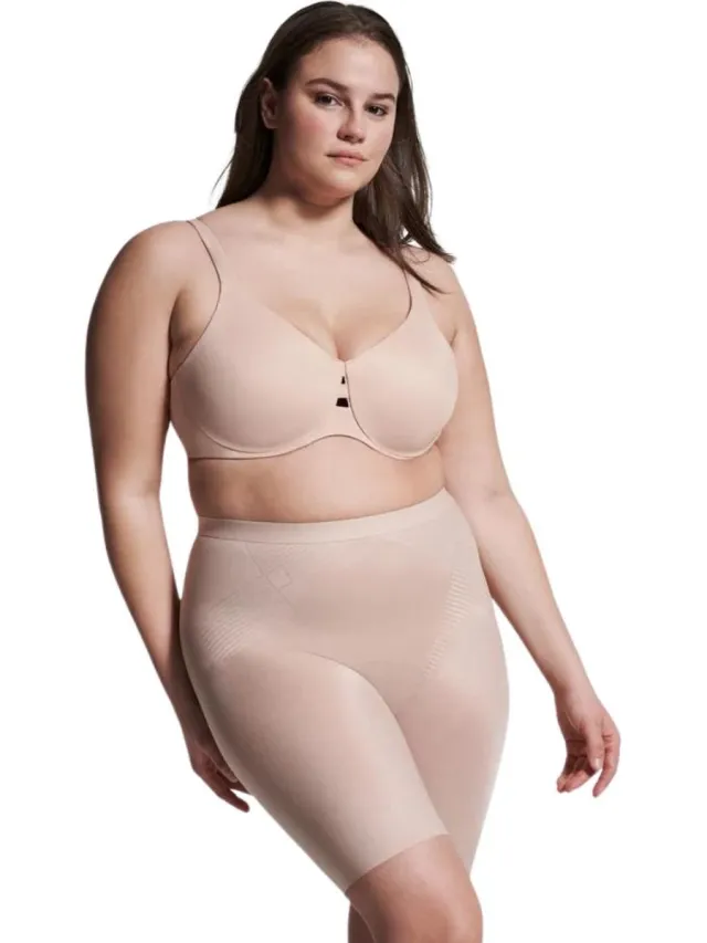 Spanx SPANXshape™ Invisible Mid-Thigh Short | Kleur Soft Nude I beigeig