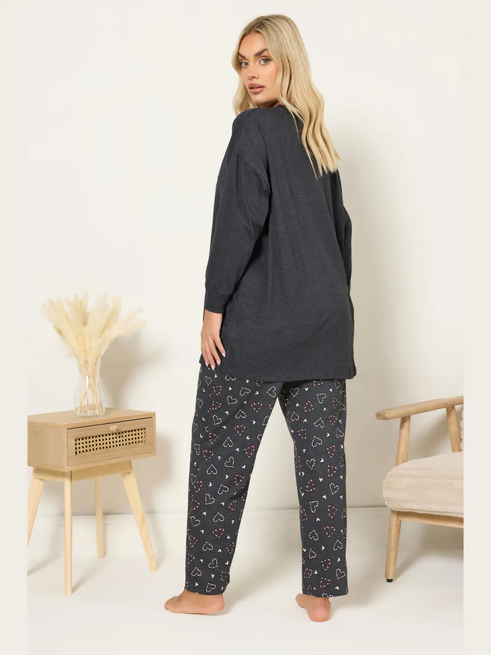 Yours Charcoal Grey 'Hot Choc O'clock' Pyjamaset Met Wijde Pijpen-44, foto 2