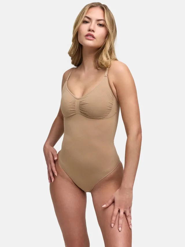 cfab Bodysuit met corrigerende werking, ingebouwde draadloze bh en slip - Beige - XS - Corrigerende Body - Naadlos - corrigerend ondergoed dames