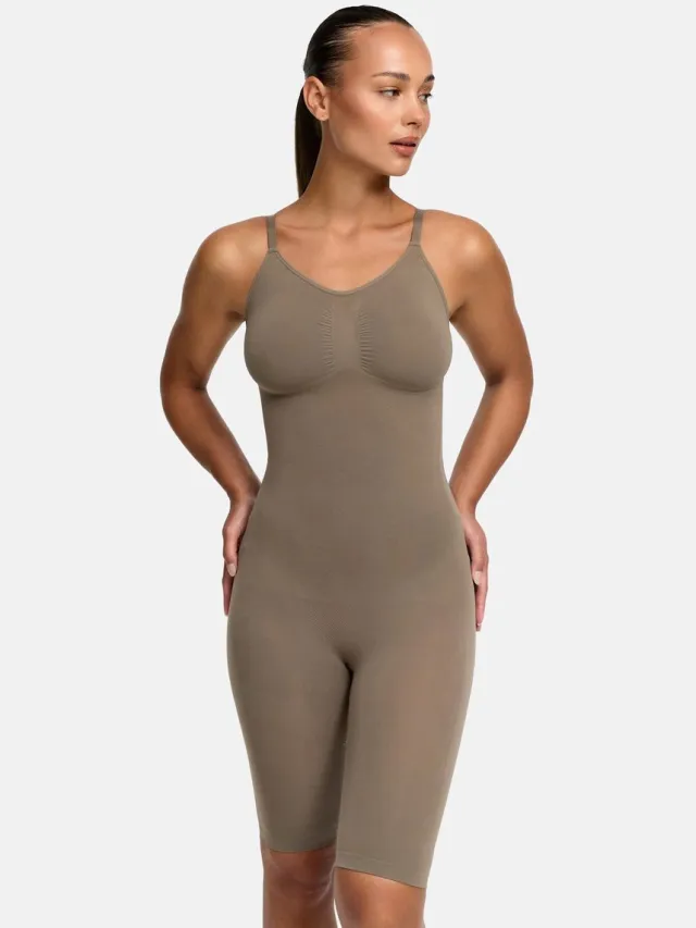 cfab Bodysuit met corrigerende shapewear en short - Taupe - XL - Corrigerende Body - Naadlos - corrigerend ondergoed dames