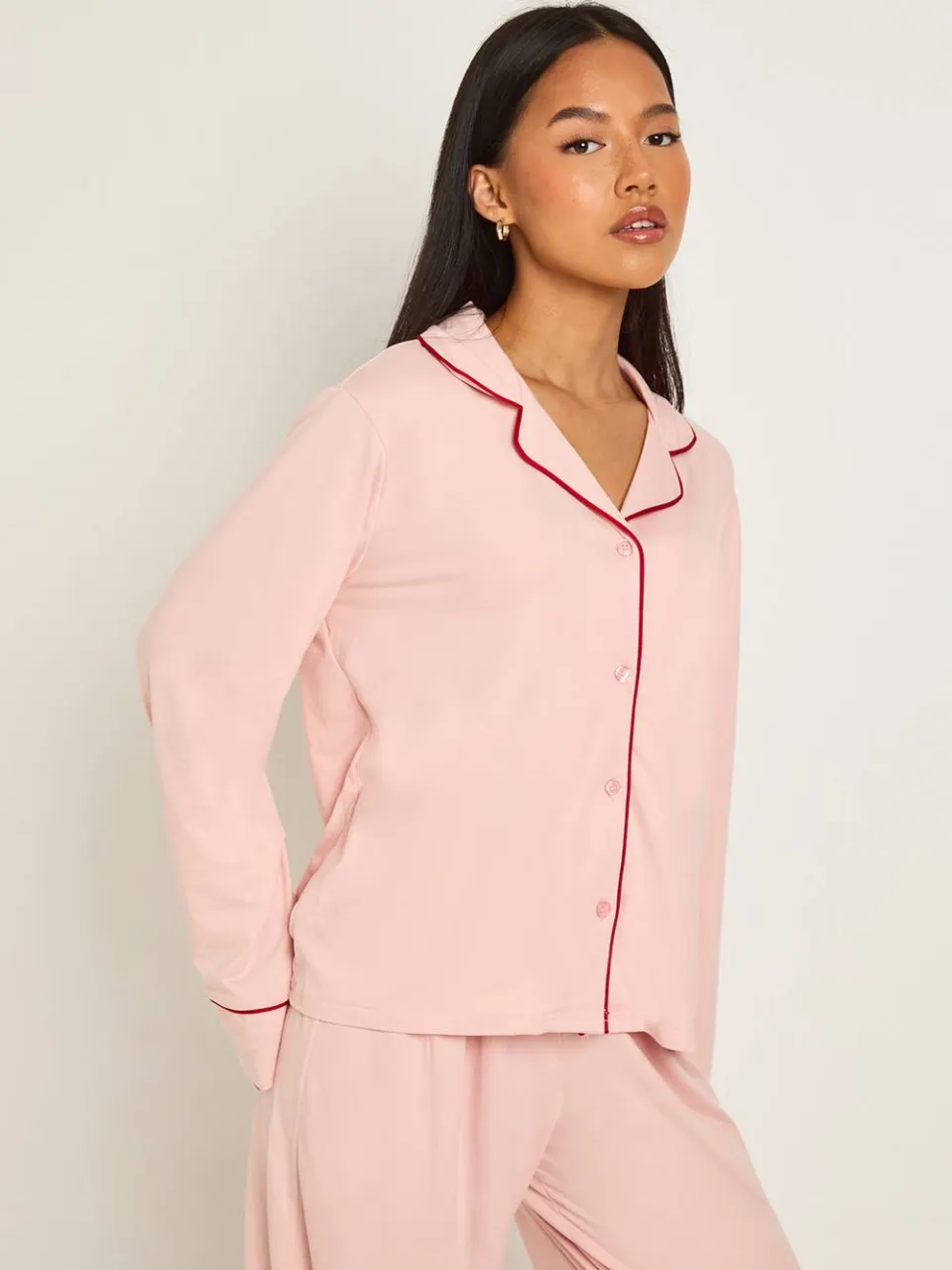 boohoo Dames Petite Pijpbies Detail Lange Mouw Shirt & Broek Pyjama Set baby roze, foto 2