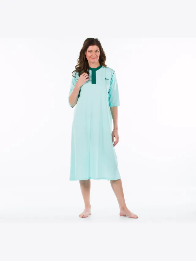 4Care Nachthemd achter open - Ziekenhuiskleding patiënt - Zorg nachthemd- Lichtgroen