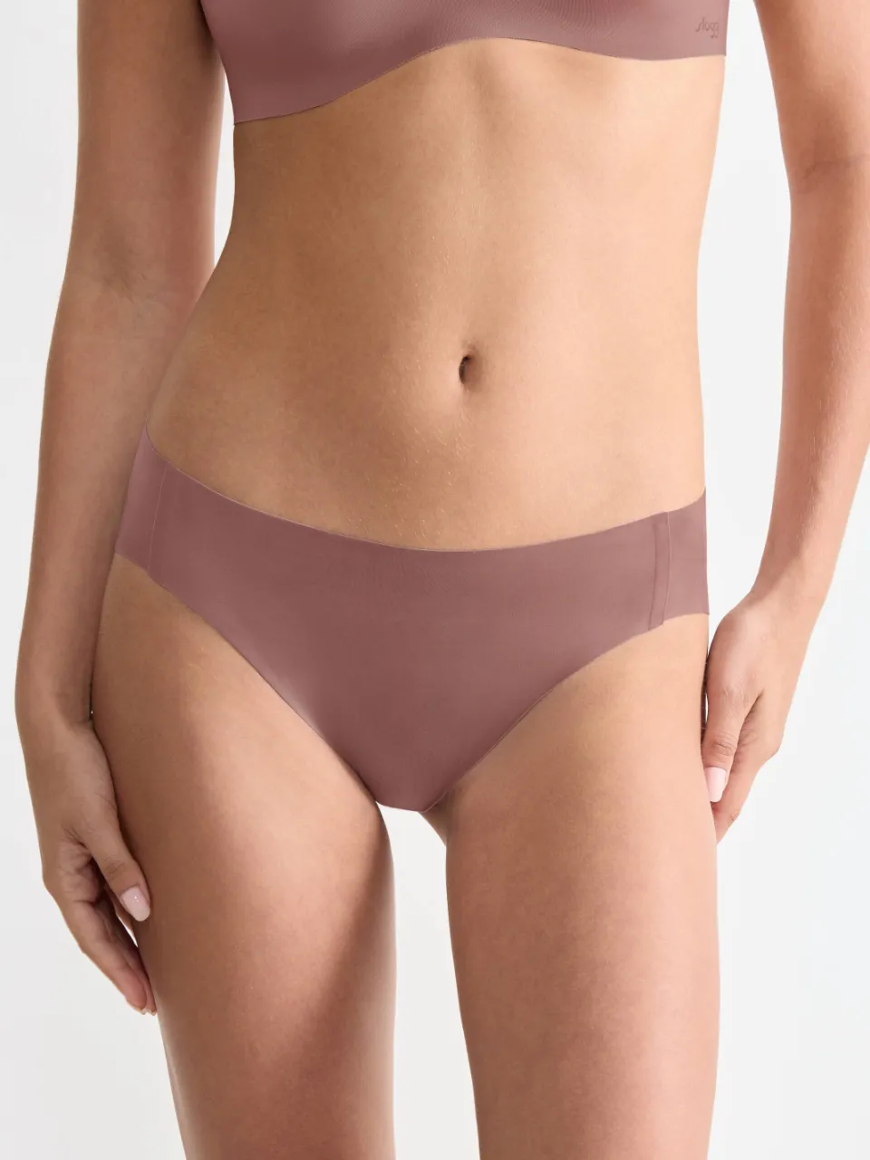 Sloggi ZERO Feel 2.0 seamless high leg slip bruin, foto 4