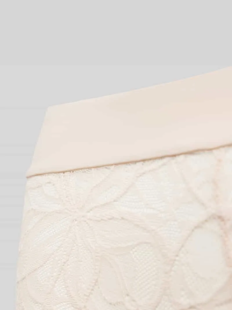 Triumph Hipster, model 'Body Makeup Illusion Lace' beige, foto 3
