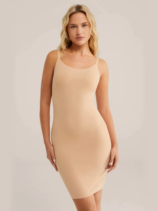 WE Fashion corrigerende jurk beige Soft beige