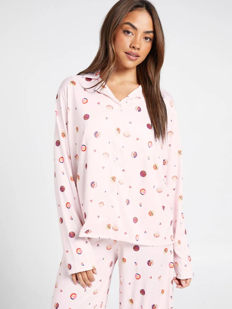 boohoo Dames Pyjama Set Met Acai Bowl Print, Shirt Met Lange Mouwen En Broek baby roze, foto 3