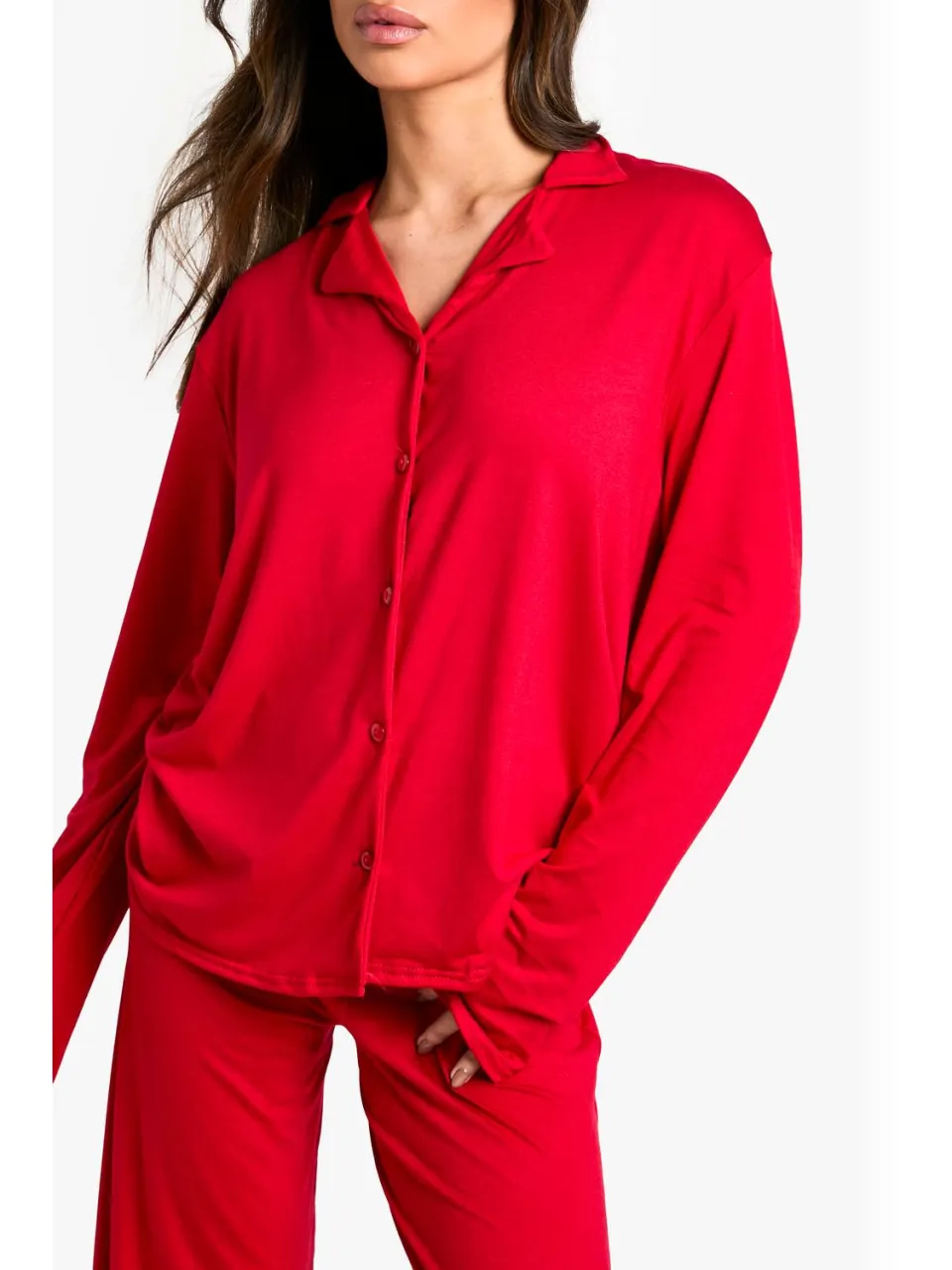 boohoo Dames Petite Pyjama Set met Lange Mouw Shirt & Broek rood, foto 3