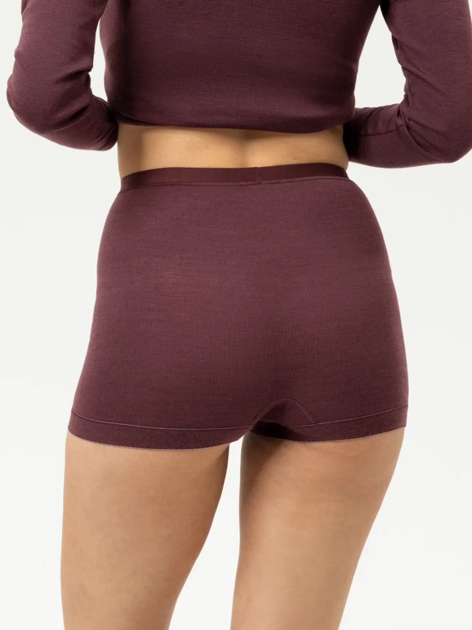 Mey Page-slip Serie Wool&Silk Hot Maroon bruin, foto 2