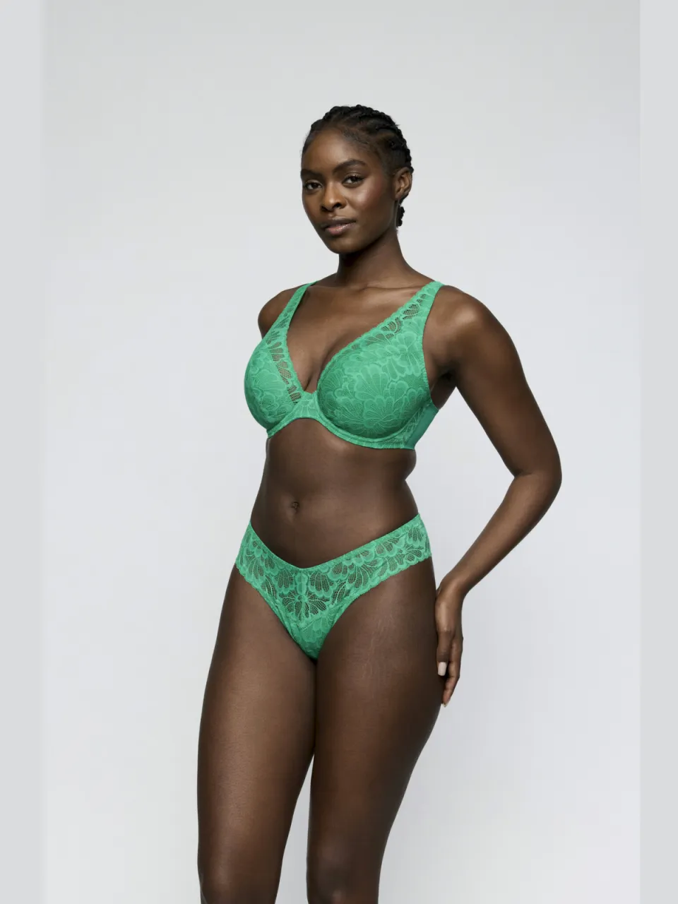 PrimaDonna Mocuto string groen, foto 4