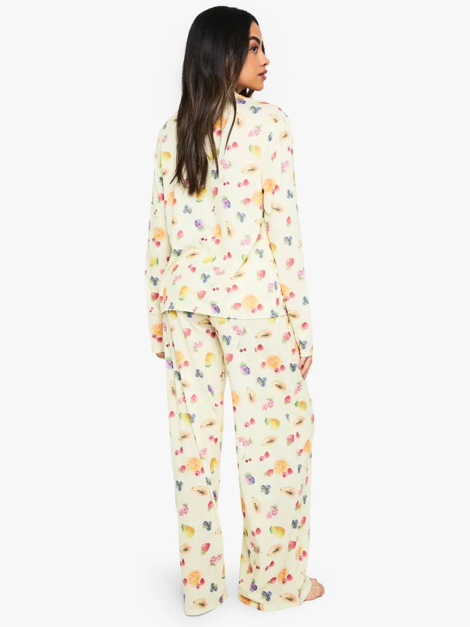 boohoo Dames Gemengde Fruit Print Lange Mouw Shirt & Broek Pyjamaset citroen, foto 2